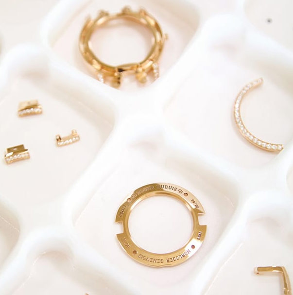 Install Movement into Case and Perform Testing after Component Cleaning-Xiqing,Tianjin Tudor Official Service Outlets