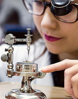Winnie Janice‑Xiqing,Tianjin Tudor Official Service Outlets Watchmaker